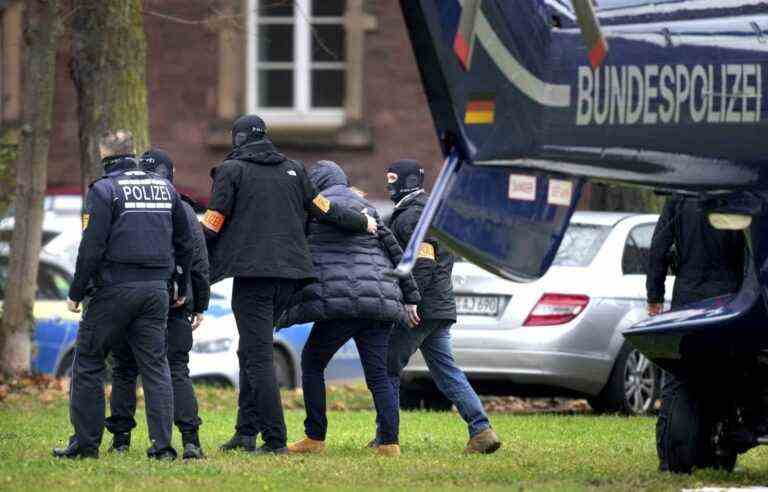 Germany: the police dismantle a far-right network that wanted to attack the Parliament