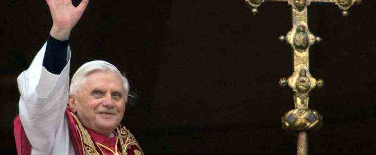 In his spiritual testament, Benedict XVI asks for forgiveness