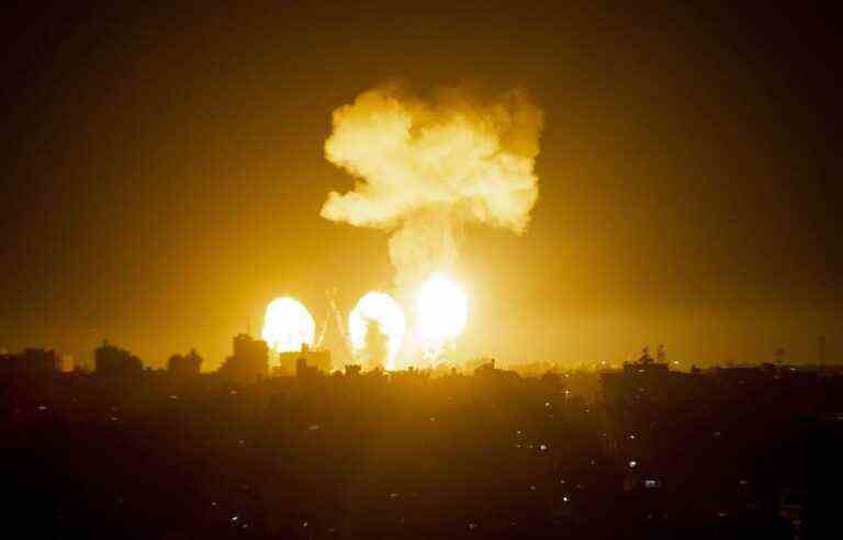 Israel strikes Gaza after rocket fire