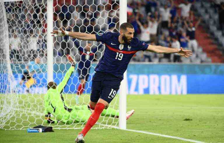 Karim Benzema would retire from international