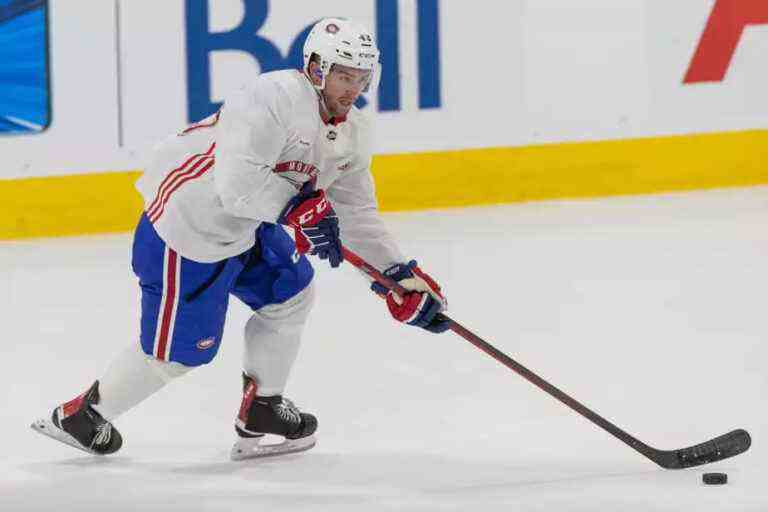 Laval Rocket |  Xavier Simoneau leaves the game on a stretcher