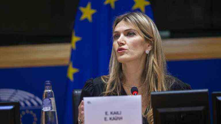 MEP Eva Kaili kept in detention