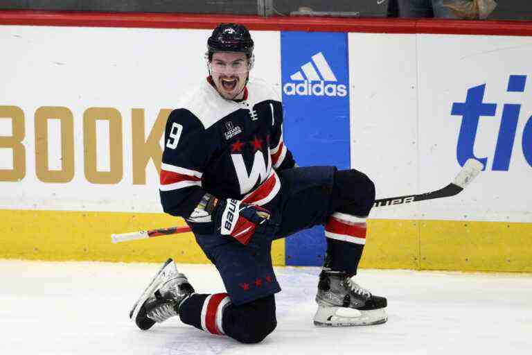 Monday in the NHL |  Dmitry Orlov plays heroes in overtime