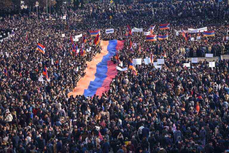 Nagorny Karabakh |  Protests against the blocking of a vital road axis to Armenia