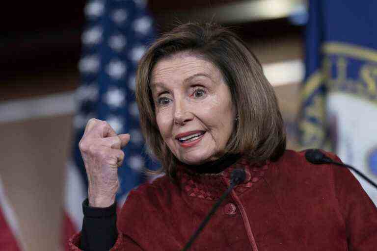 Nancy Pelosi holds her final weekly press conference