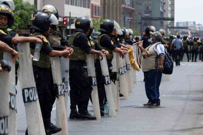 Peru |  President dissolves Parliament just before being impeached, “a coup” denounced