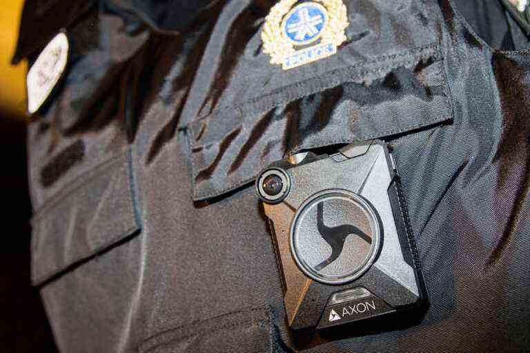 Police work |  Quebec must make body cameras mandatory, says committee