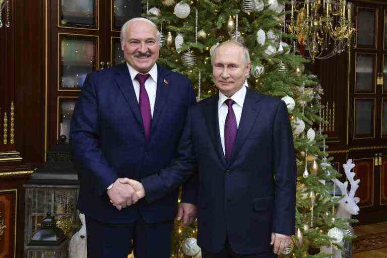 Putin says Russia ‘has no interest’ in absorbing Belarus