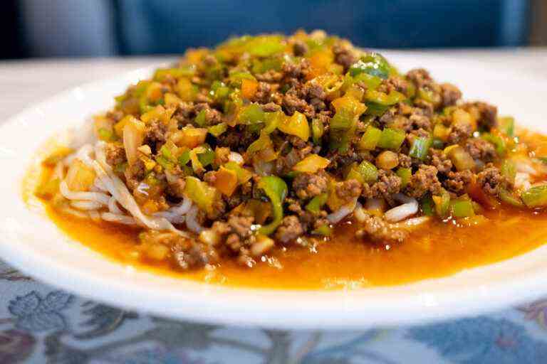 Review |  Urumqi Ozgu: discovering Uyghur cuisine