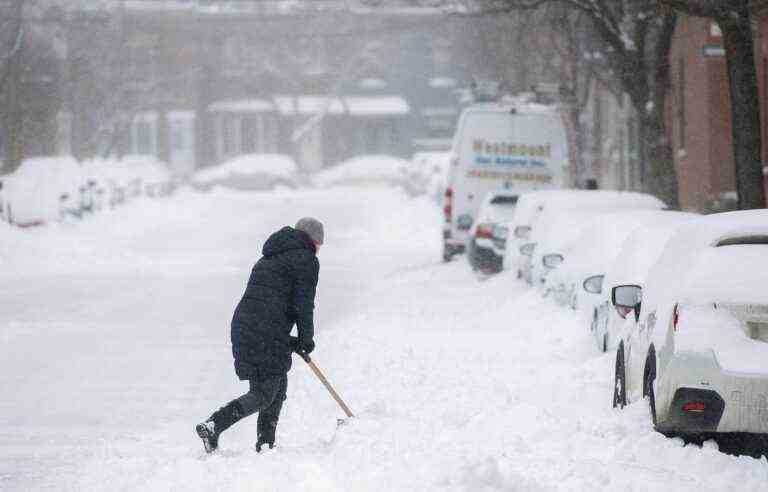 Schools closed everywhere in Quebec because of the storm