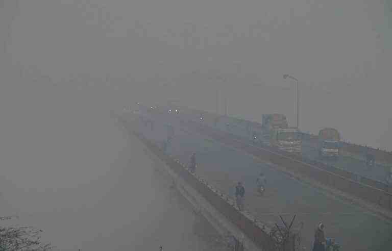 Schools in Lahore, Pakistan, closed two days a week due to pollution