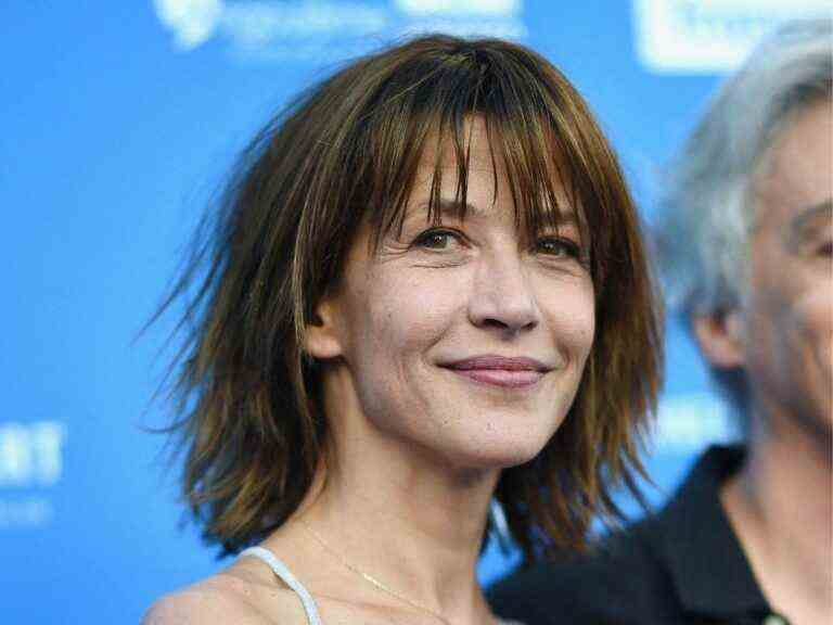 The shock video of Sophie Marceau who challenges