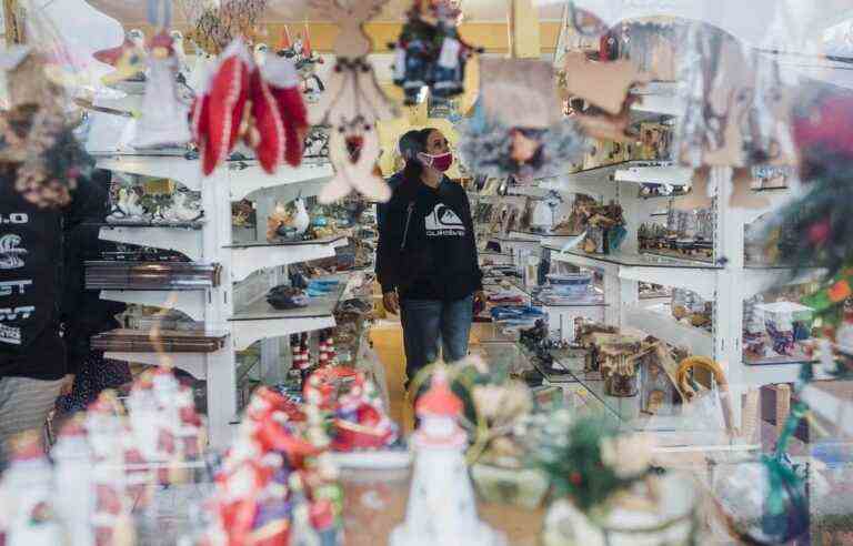 The tourist fee still shunned by several merchants in Percé