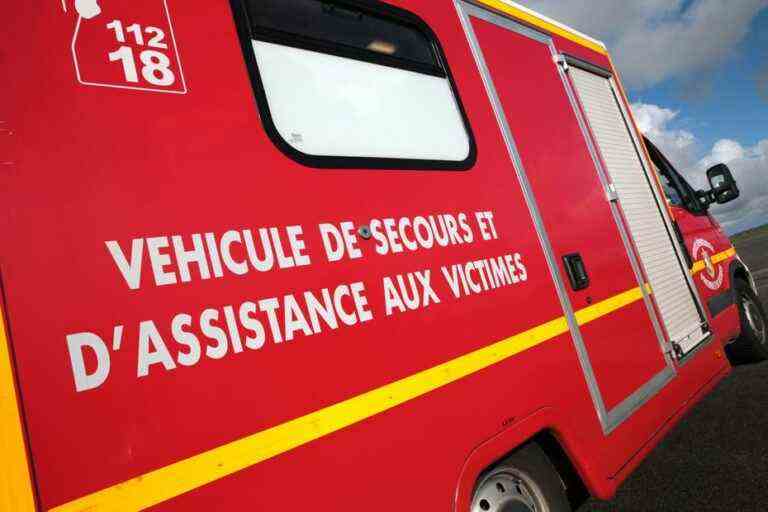 Three thirties die in a frontal collision between two cars in Finistère