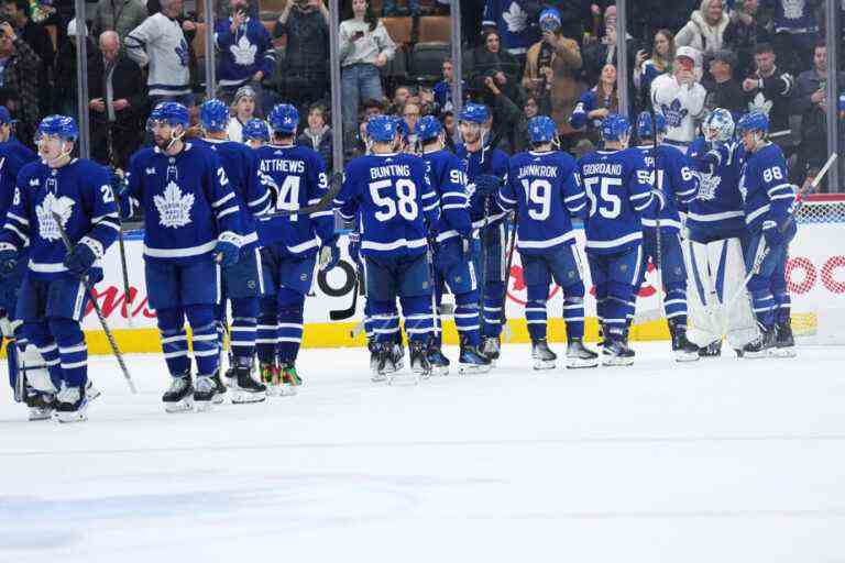 Tuesday in the NHL |  Maple Leafs stop Lightning winning streak to five