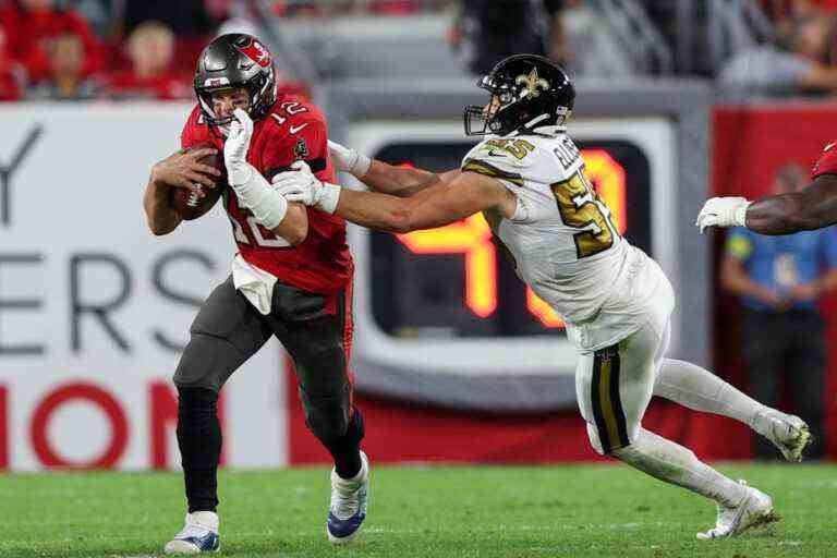 Two touchdown passes from Brady help Buccaneers beat Saints