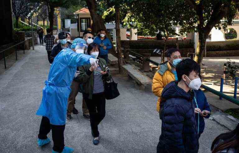 WHO urges China to vaccinate amid spike in COVID-19 cases