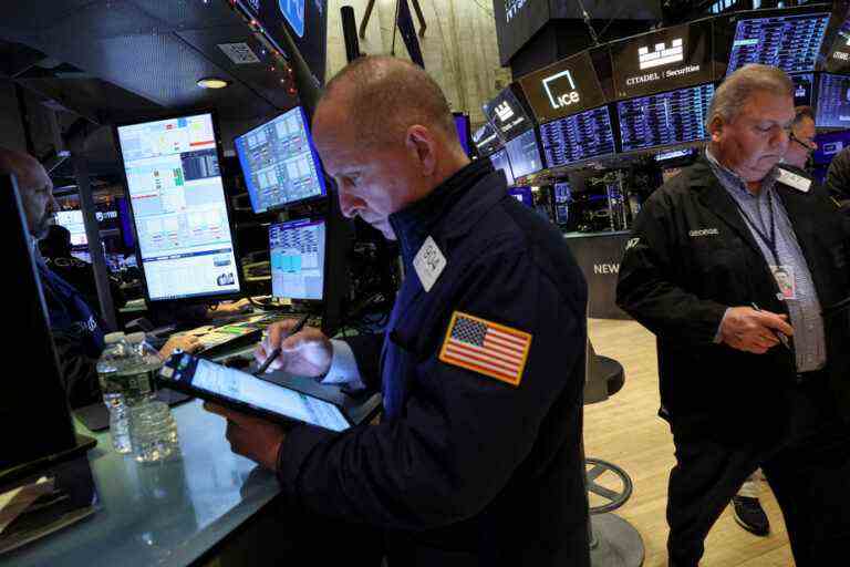 Wall Street closes to breakeven