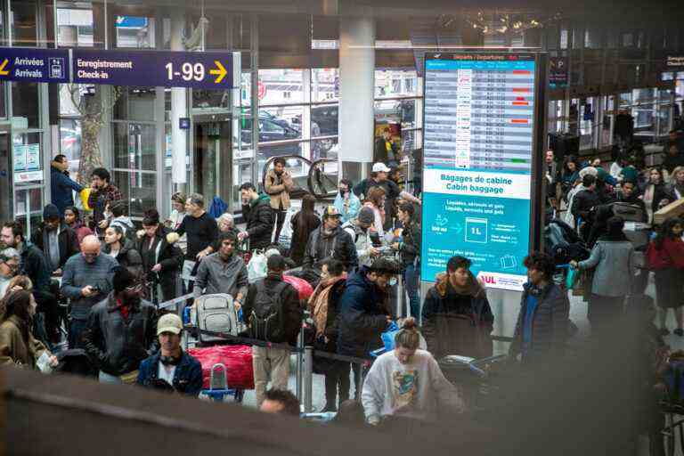 Winter Storm |  Anger and frustration at Montréal-Trudeau airport