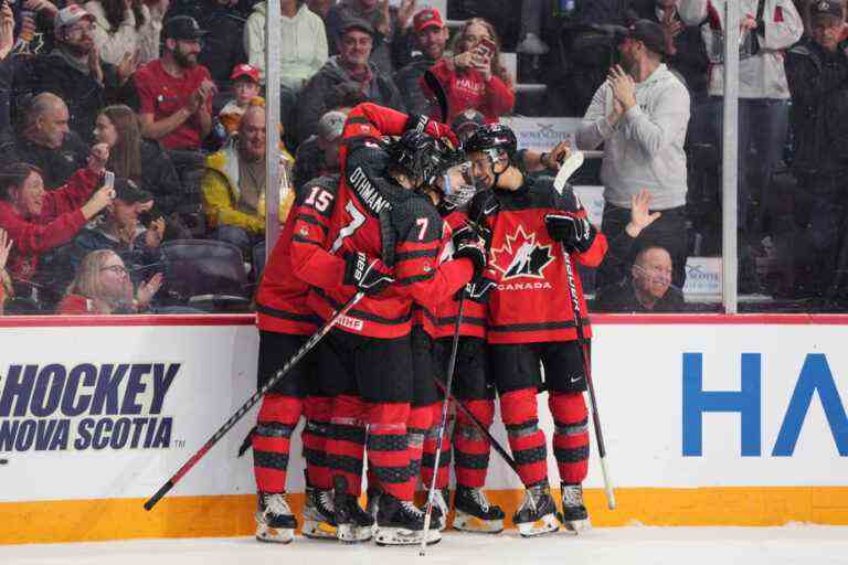 World Junior Hockey Championship |  Connor Bedard helps Canada win final preseason game