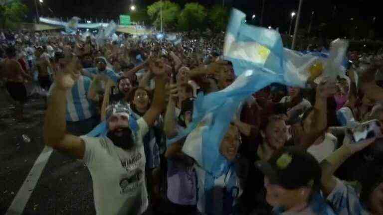 the Albiceleste celebrated on his return to Argentina