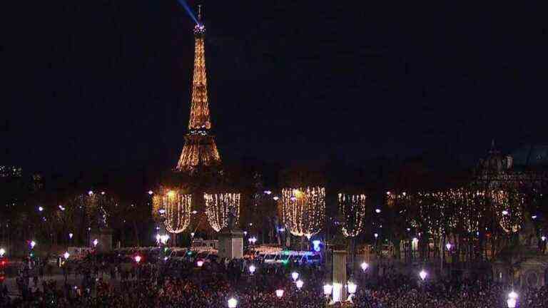 the French are preparing a beautiful tribute to the Blues on the Place de la Concorde