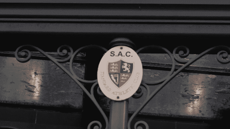 the Standard Athletic Club, the oldest club in France… and in England