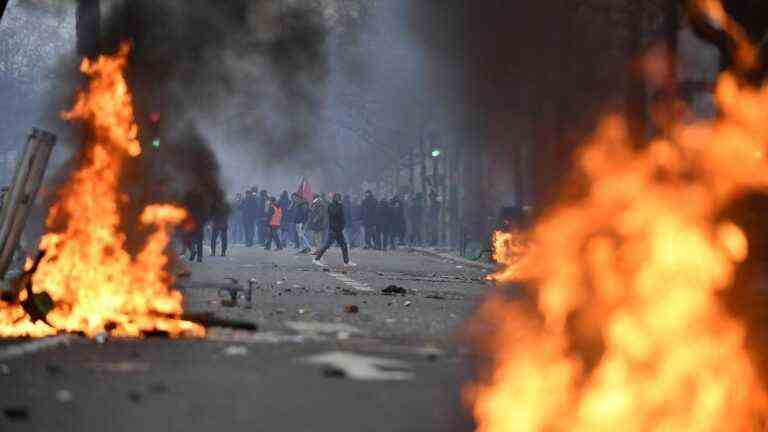 what we know about the clashes that followed the killing on Friday and the rally, Place de la République, Saturday