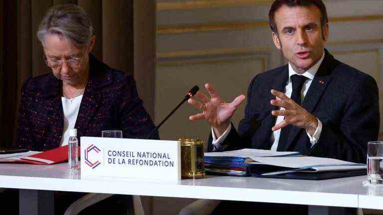 why Emmanuel Macron postponed the presentation of the project until January