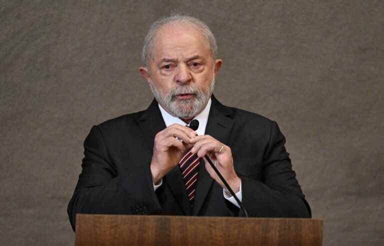 Lula fires army chief two weeks after Brasília attacks