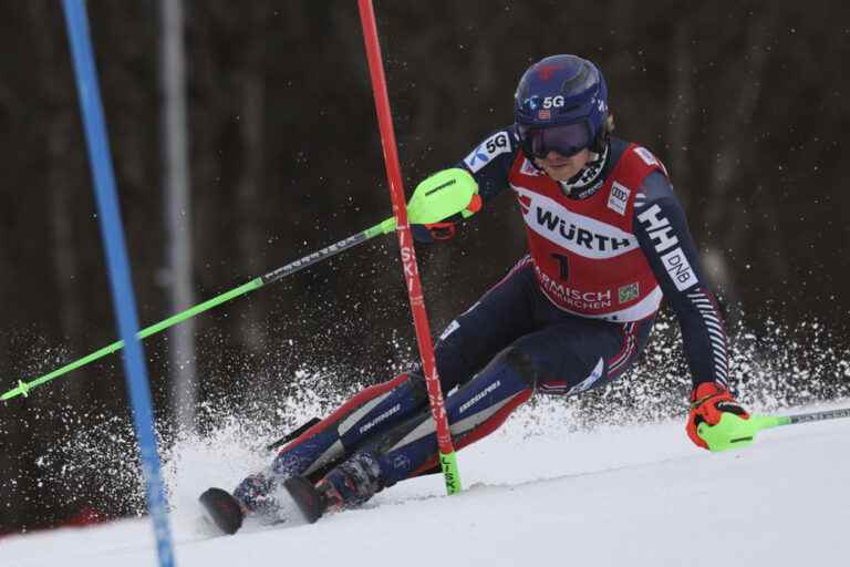 Alpine skiing |  Henrik Kristoffersen takes control of the Garmisch slalom