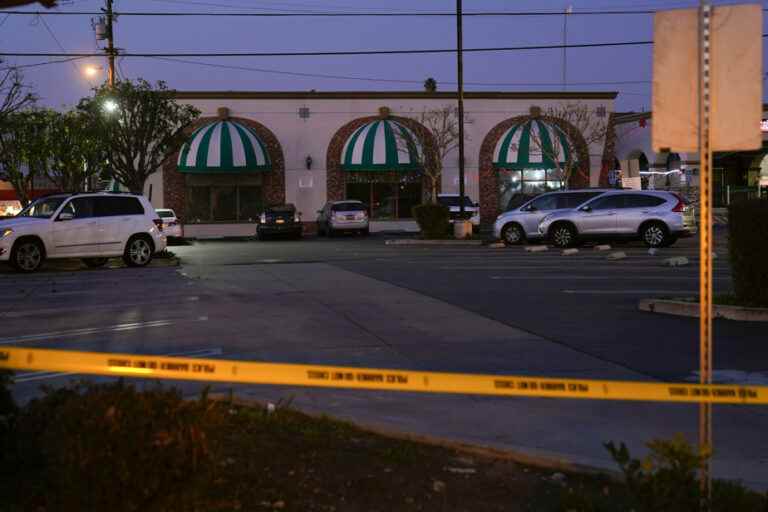 California |  Investigators seek motive for shooting that killed 10