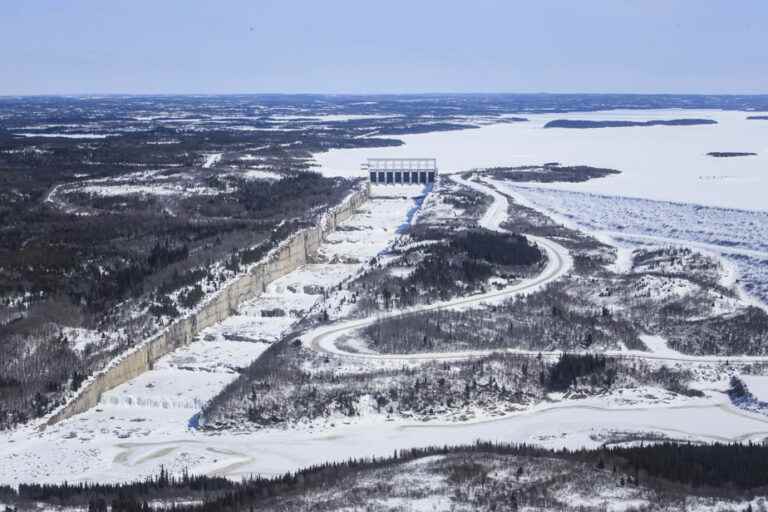 Chronicle of Michel C. Auger |  Your reactions to “Get off the train at the “Baie-James” station”