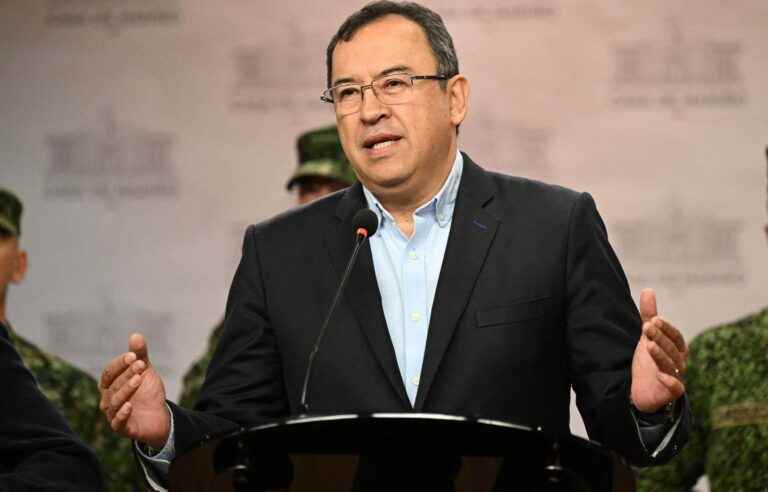 Colombia suspends ceasefire with ELN