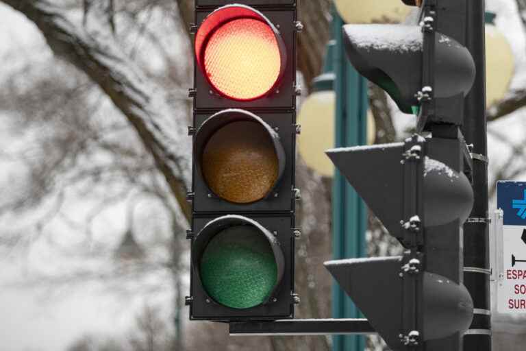 Crosswalks |  A hundred sound lights awaiting installation in Montreal