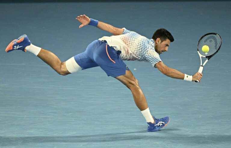 Djokovic beats de Minaur at Australian Open