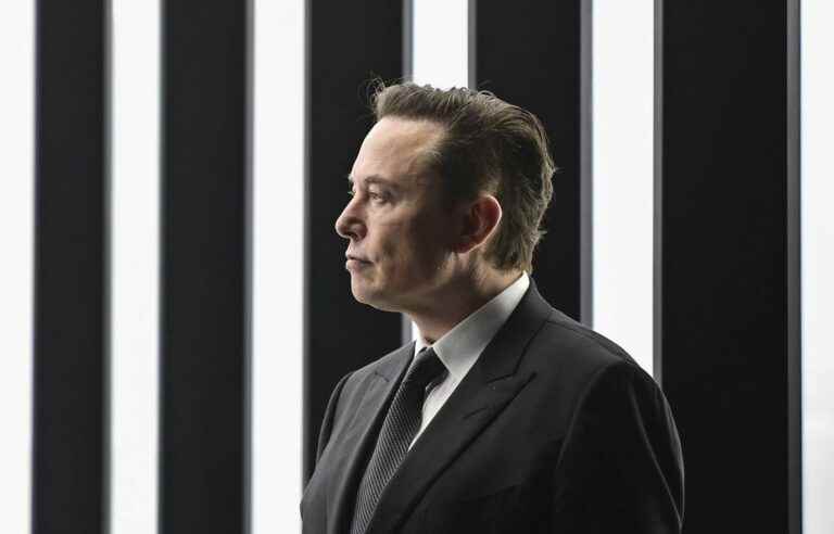 Elon Musk takes the stand to defend himself against fraud charges