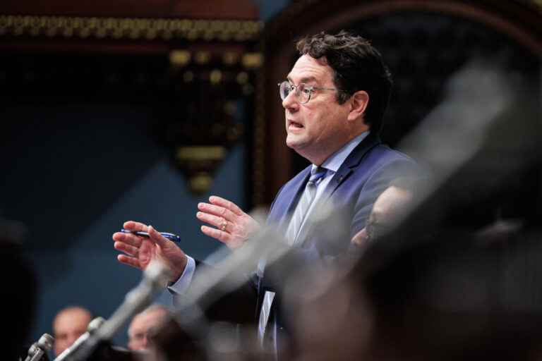 Failure in French |  Drainville is “concerned”