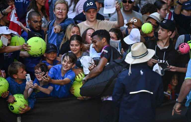 Félix Auger-Aliassime advances to fourth round in Melbourne