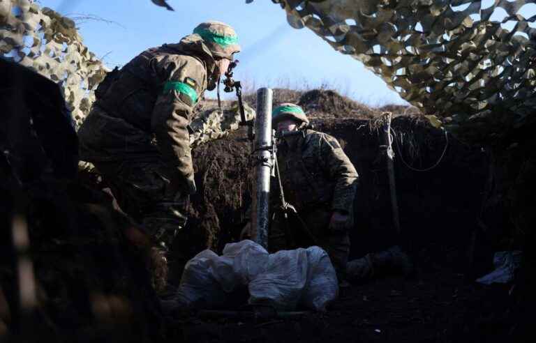 Fierce fighting for control of Vougledar, eastern Ukraine