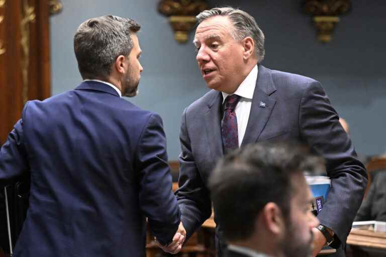 François Legault and Gabriel Nadeau-Dubois discuss the energy transition