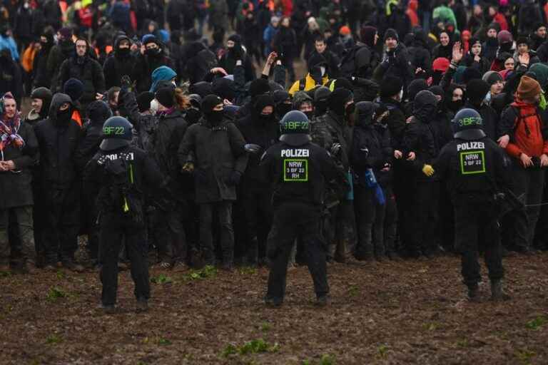 Germany |  Calm returns after a lively demonstration by coal opponents