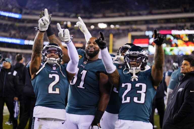 Giants 7 – Eagles 38 |  The Eagles advance to the National Association final without difficulty