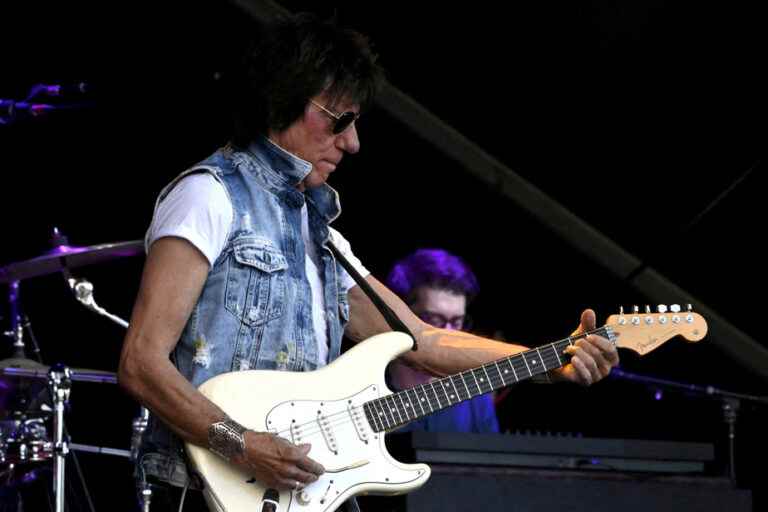 Guitarist Jeff Beck dies at 78