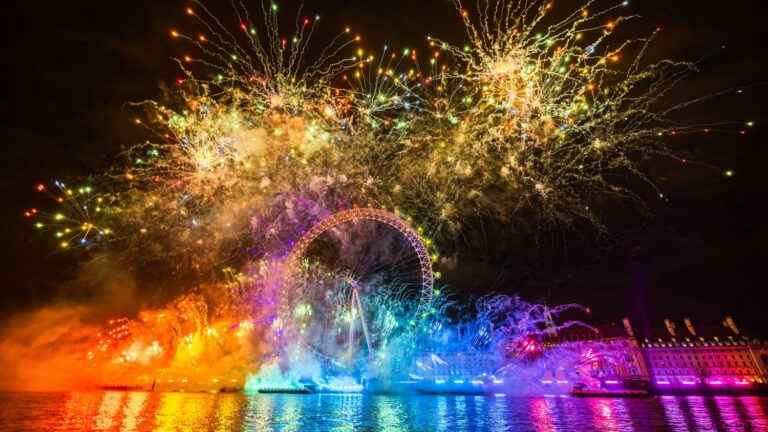 IN IMAGES, IN PICTURES.  Fireworks, confetti and a festive countdown… New Year’s Eve celebrations around the world