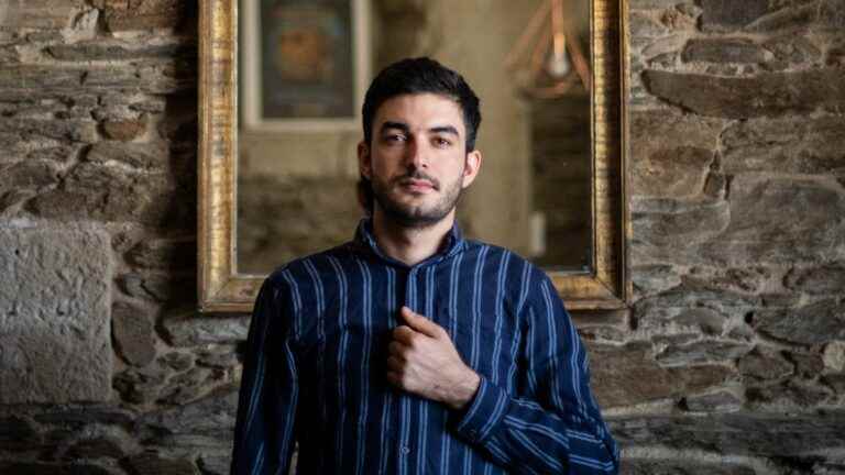 INVESTIGATION.  Azerbaijani blogger who fled to France victim of three assassination attempts