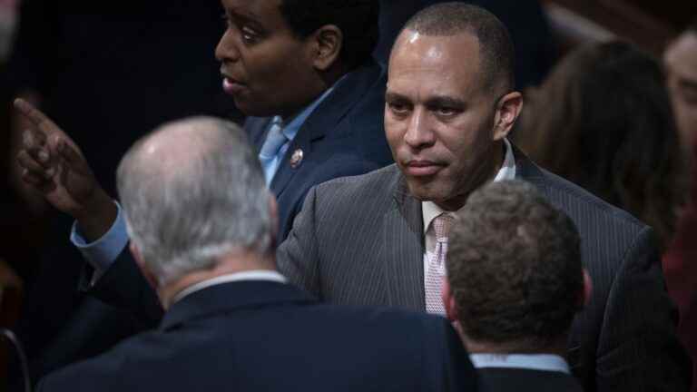 In the United States, the Democrats united behind Hakeem Jeffries, the first black leader in the House