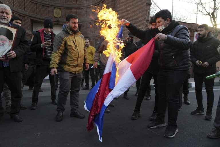 Iran |  Protests at the French Embassy against Ali Khamenei cartoons