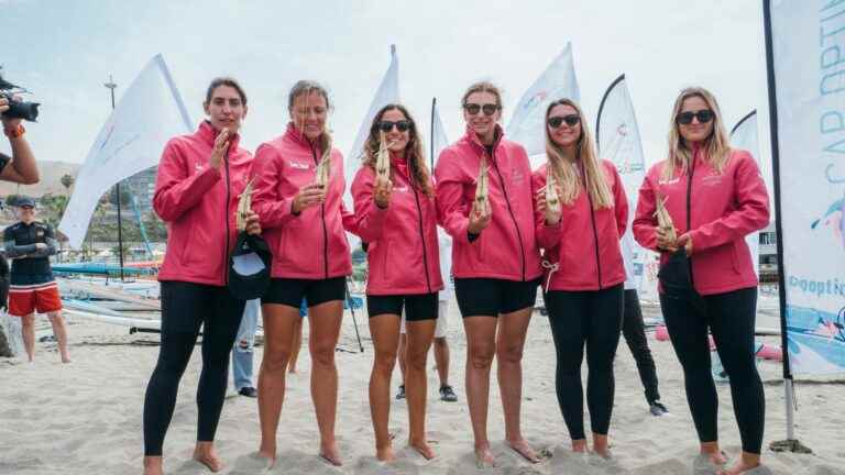 “It’s played in the mind, it’s together that we will get there”, assures one of the six adventurers crossing the Pacific Ocean on a paddle