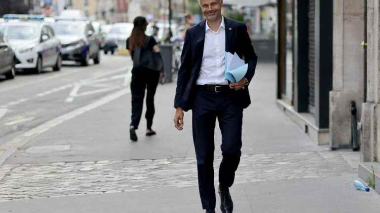 Laurent Wauquiez, the candidate in the shadows, convinced that he will get there